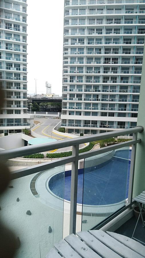 Azure C7 Balcony, Wifi, Near Mall Airport 马尼拉 外观 照片